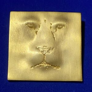 Vintage Gold Tone JJ Lion Brooch